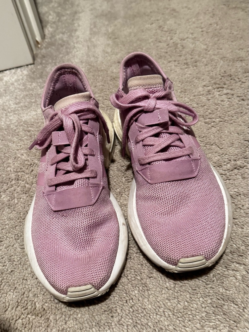 Women’s pink Casual Lace-Up Sneakers